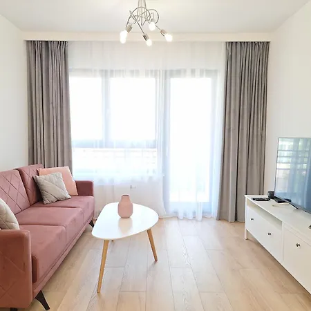 Apartament Classic - Prywatny Parking, Blisko Szpital Arkonska I Strzalowska Szczecin