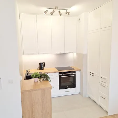 Apartman Classic - Prywatny Parking, Blisko Szpital Arkonska I Strzalowska Szczecin