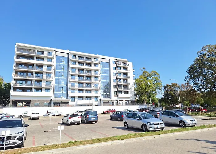 Apartment Classic - Prywatny Parking, Blisko Szpital Arkonska I Strzalowska Stettin